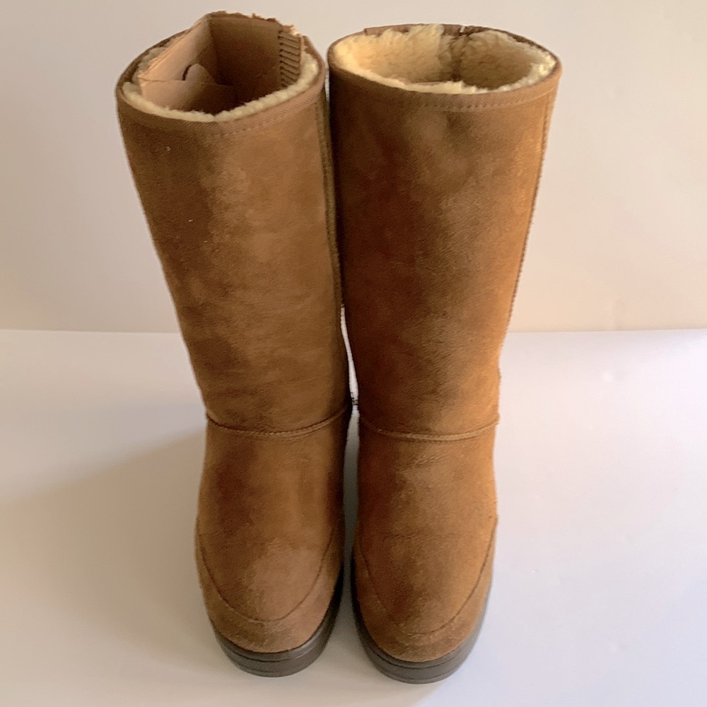 COPY - Original UGG Tasman Braid Boots. Gently Worn W/O Box. Made in New Ze…